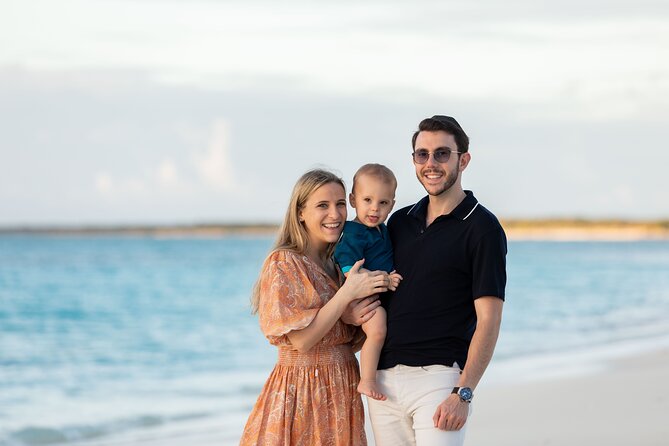 1 Hour Private Professional Portraits in Grace Bay Beach - Renau Destine’s helpful approach to posing