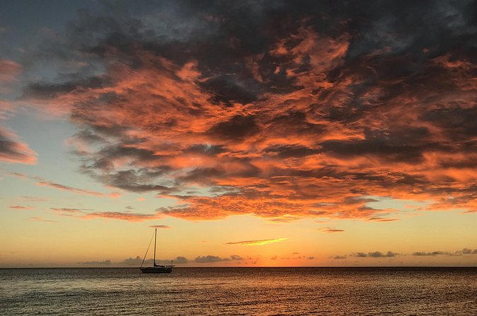 3 hour Glow Worm Sunset Cruise from Providenciales - Is $133.69 a fair price?