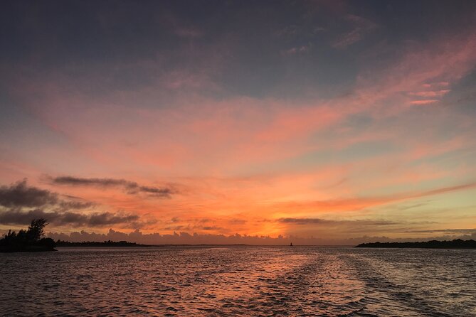 3 hour Glow Worm Sunset Cruise from Providenciales - Practical details that can shape your evening