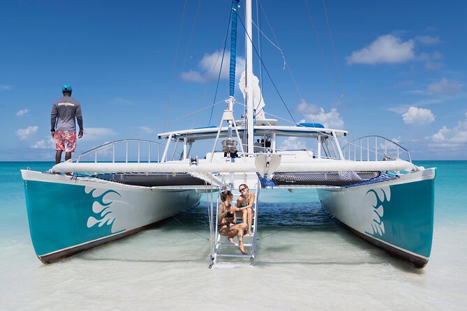 4-Hour Catamaran Sail and Snorkel Tour from Grace Bay - Half Moon Bay or Little Water Cay