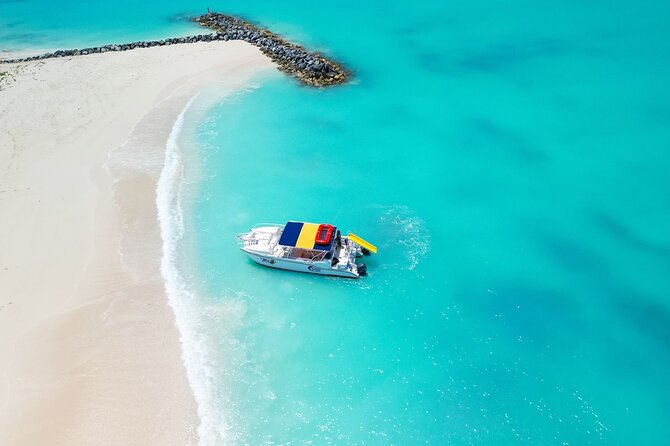 4HR Private Half-day Boat in Gracebay - Lunch, local beer, and conch on the boat