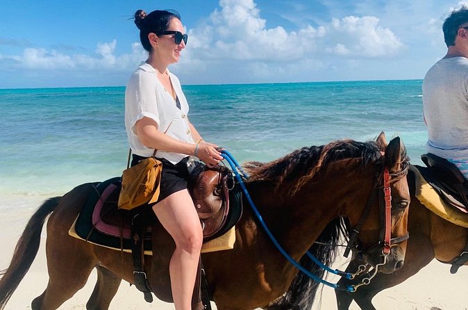 60-Minute Private Horseback Riding Experience in Turks and Caicos - What the $300 price really covers