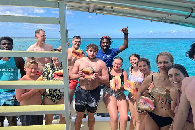 6HR-Provo Cays exploration with Lunch in Gracebay - Reef snorkeling with room for beginners