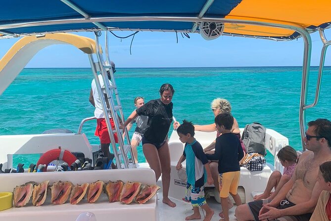 8HR Catch and Grill in Turks and Caicos Islands - Visiting the La Famille Express Shipwreck