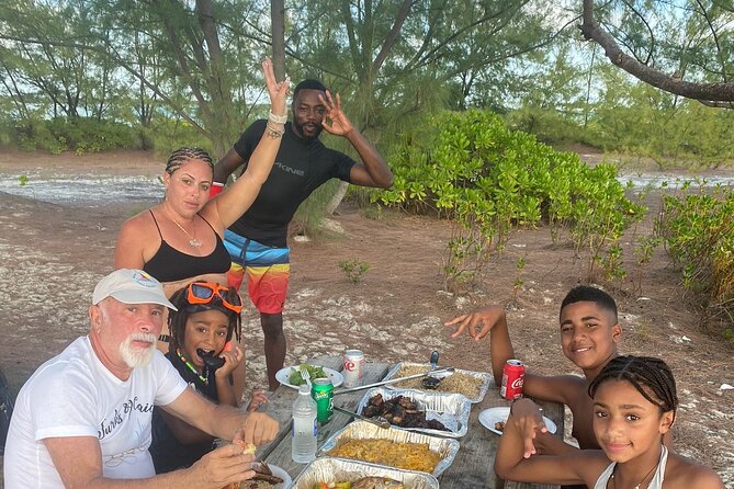 8HR Catch and Grill in Turks and Caicos Islands - Who will enjoy this day most