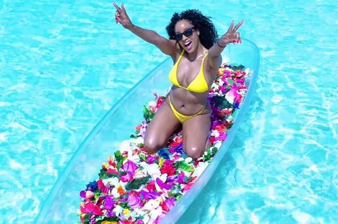 Clear Kayak Flower Girl Photoshoot in Turks and Caicos Islands - Timing, Heat, and Weather