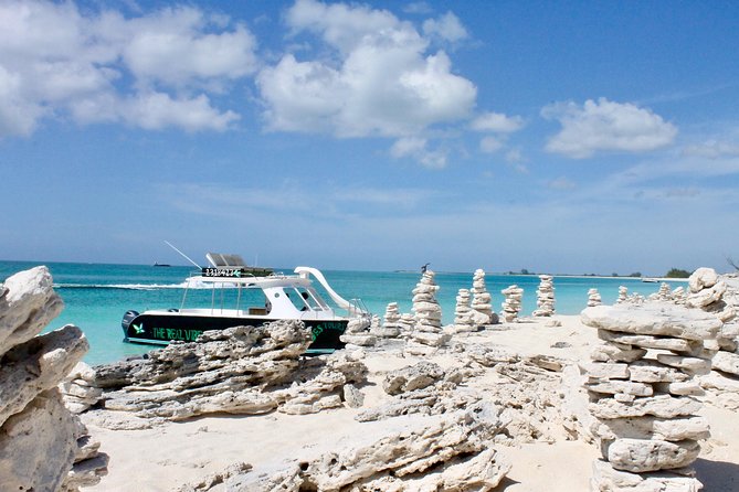 Full Day Beach BBQ Lunch & Snorkeling Excursion in Grace Bay - Island stops from Half Moon Bay to Fort George