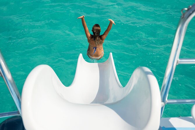 Full Day Cruise from Providenciales with Snorkeling and BBQ Lunch - The day in a nutshell