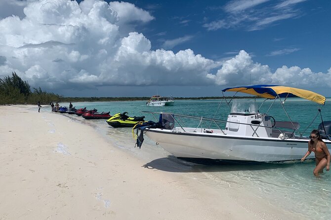 Lunch Seafari to pristine cays, shipwreck and lunch at TIKI BAR - Along Leeward Beach and Providenciales’ south coast