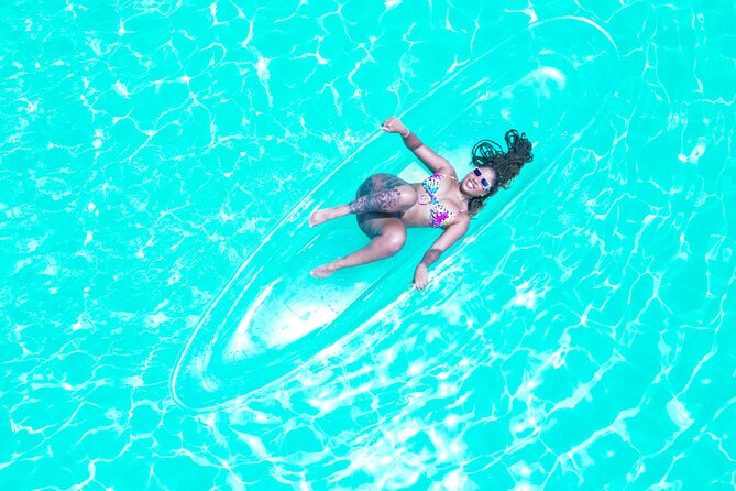 Premium Clear Kayak Shoot Grand Turk Island - What Happens During the 20-Minute Shoot