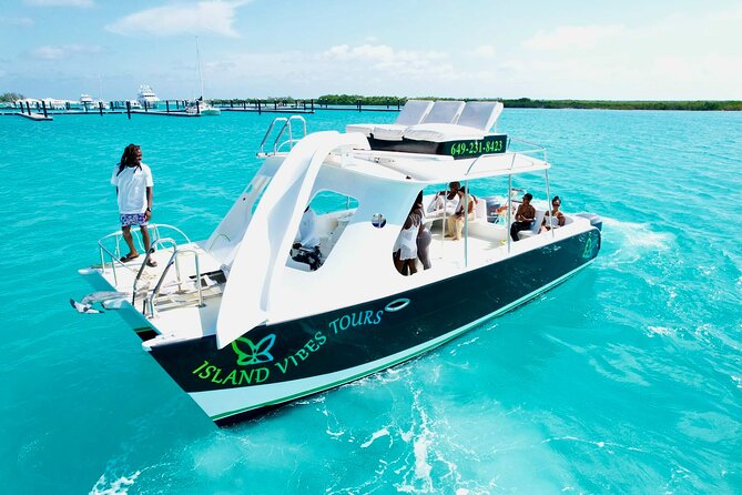 Private 4 Hour Power Catamaran Excursion in Grace Bay - Key points at a glance