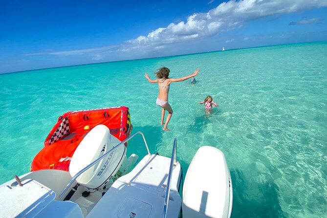 Private Boat Island Hopping & Snorkeling in Turks & Caicos 4Hrs - The La Famille Express shipwreck in 30 minutes