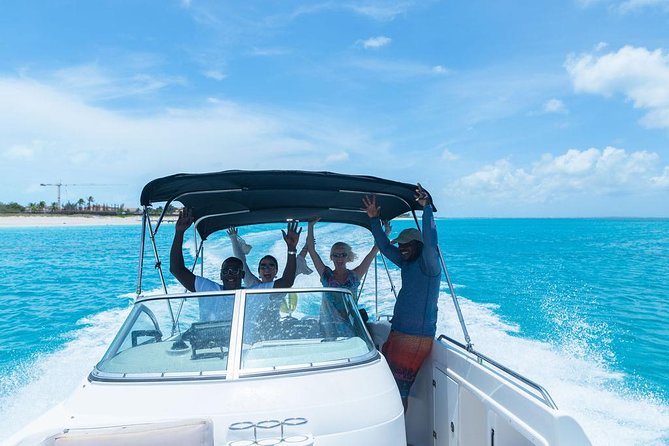 Private Boat Tours to outer islands, snacks drinks- snorkel- cruise! - The crew can make or break the trip