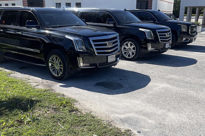 Private Luxury Airport Transportation RoundTrip - The return ride to the airport
