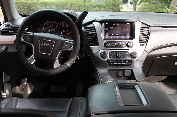 Private Luxury SUV Airport Transfer (Round-Trip) - The return trip requires one important step