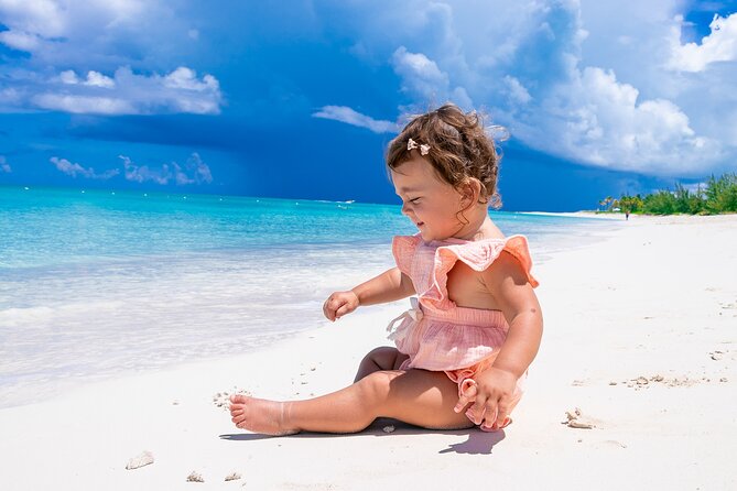 Private Photo shoot in Turks and Caicos - Why the private format works well for couples and families