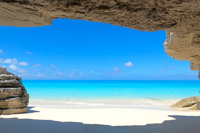 Private Reef, Beach and Sandbar Tour from Providenciales - Choosing between Half Moon Bay and Little Water Cay