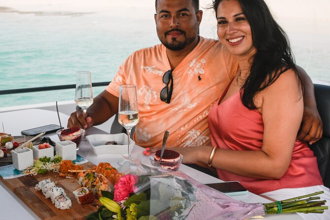 Private Sunset Dinner on the Water - Key points at a glance