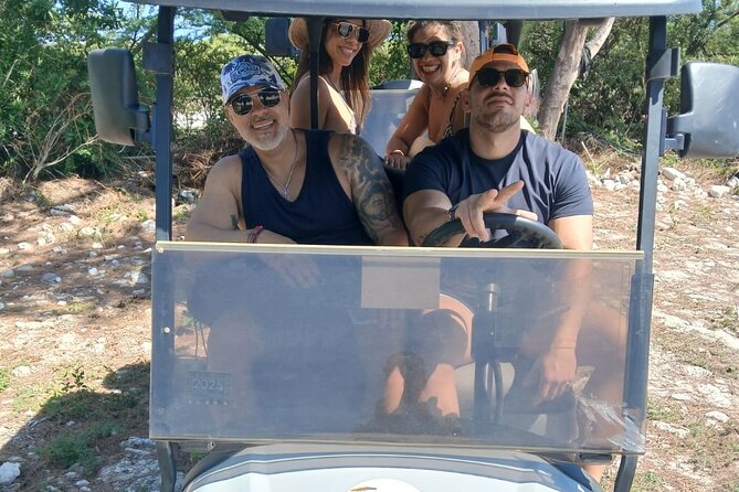 PRJ Golf cart rental in Grand Turk - North to Grand Turk Lighthouse