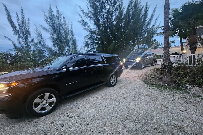 Providenciales Airport Private Transportation One Way - The 20-minute ride in a private SUV