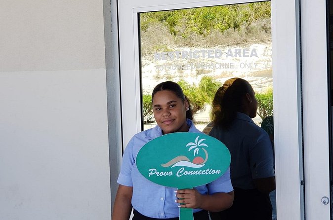 Shared Providenciales Airport Transfer (One Way) - Comfort, cleanliness, and the first impression of Provo