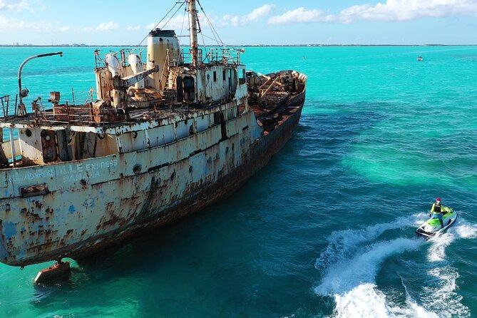 Shipwreck Adventure in Providenciales - Riding out from Leeward Marina