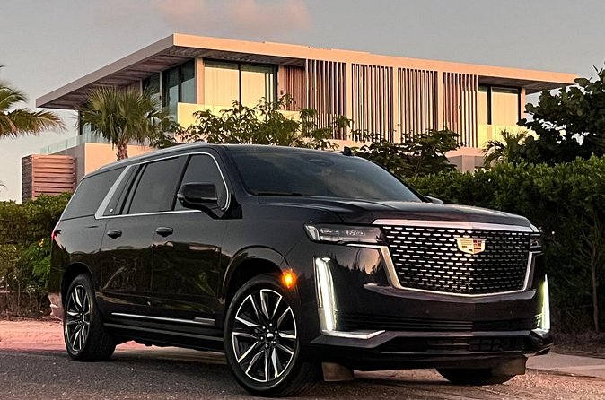 Turks and Caicos Private SUV Airport Transportation - Drop-off at your resort, villa, or return flight